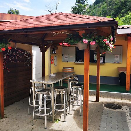 Camping Melezza Лозоне Екстер'єр фото