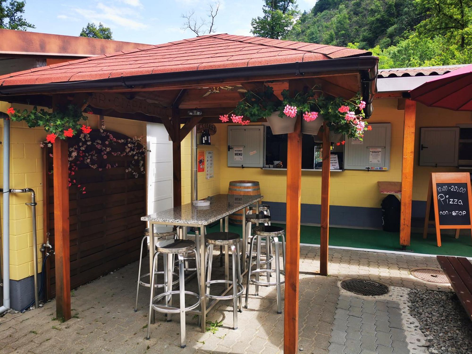 Camping Melezza Лозоне Екстер'єр фото